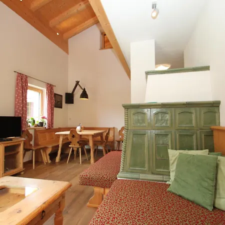 Schwoicherbauer Farm stay *