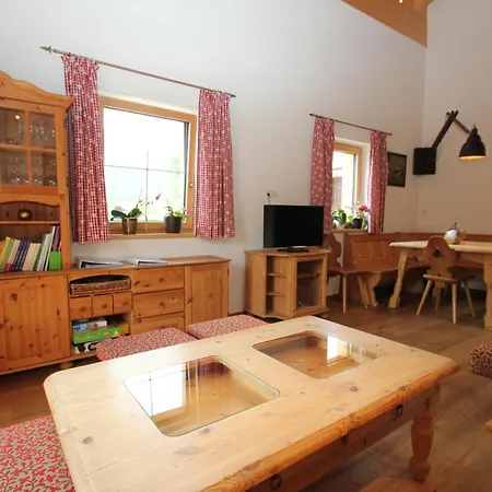 Schwoicherbauer בית חווה