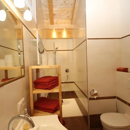 בית חווה Schwoicherbauer וורגל